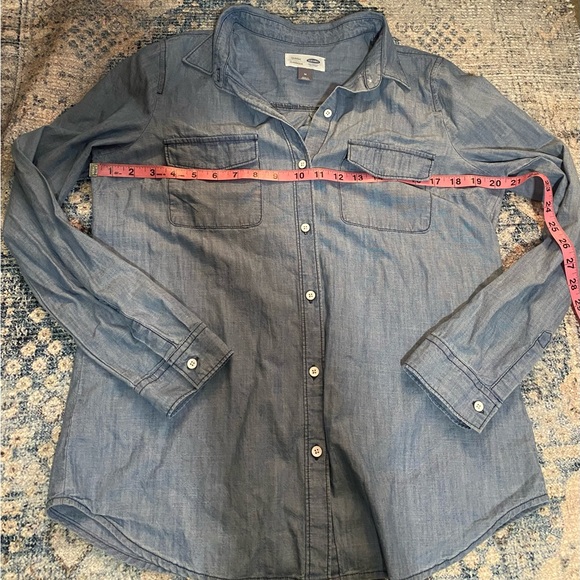 Old Navy Chambray button down shirt - Picture 9 of 11
